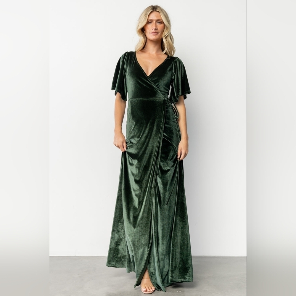 Baltic Born | NWOT Meghan Deep Green Velvet Maxi Wrap Dress Size Medium